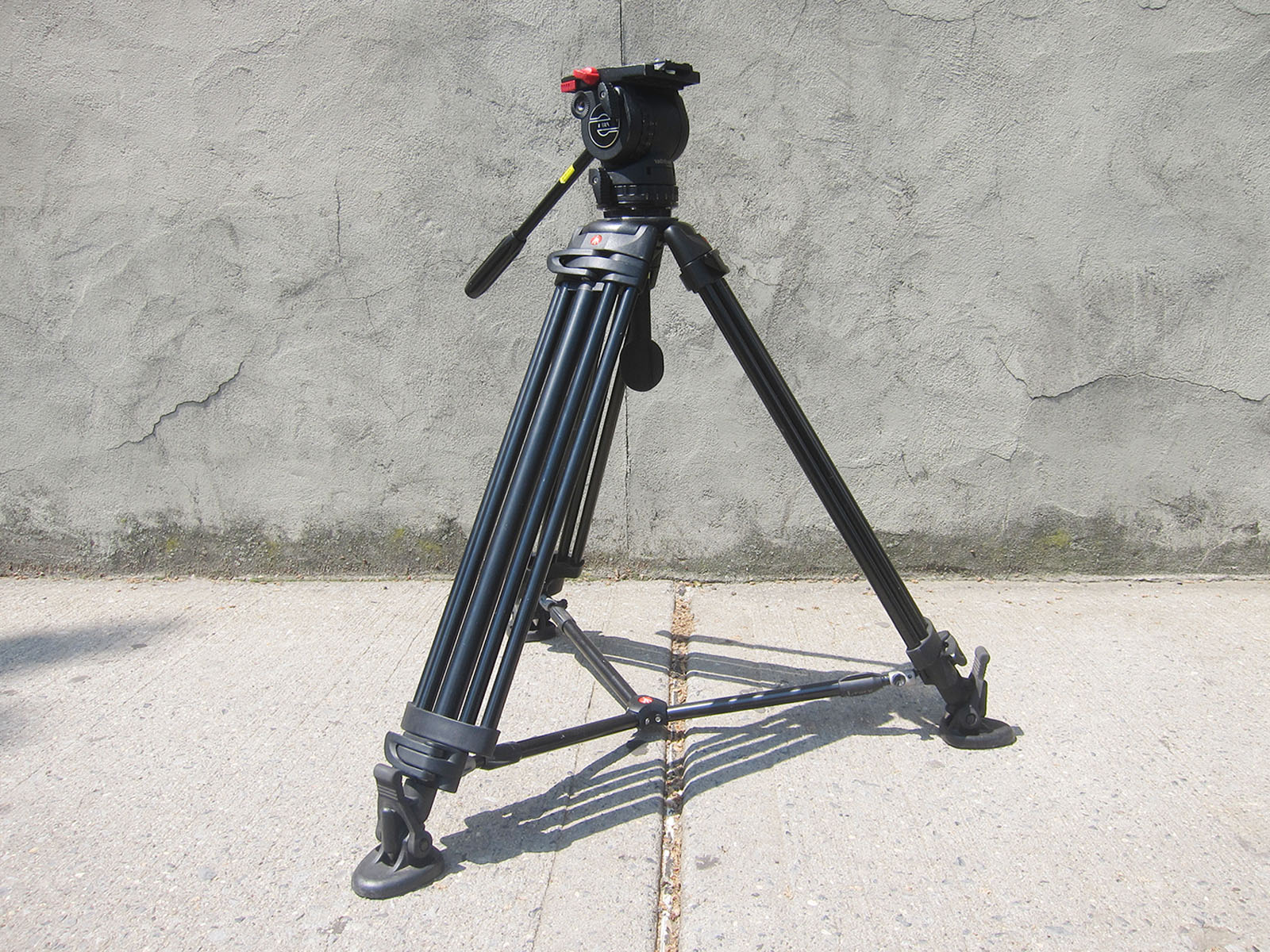 Tripod w/ Sachtlet FSB6 / FSB8 Head