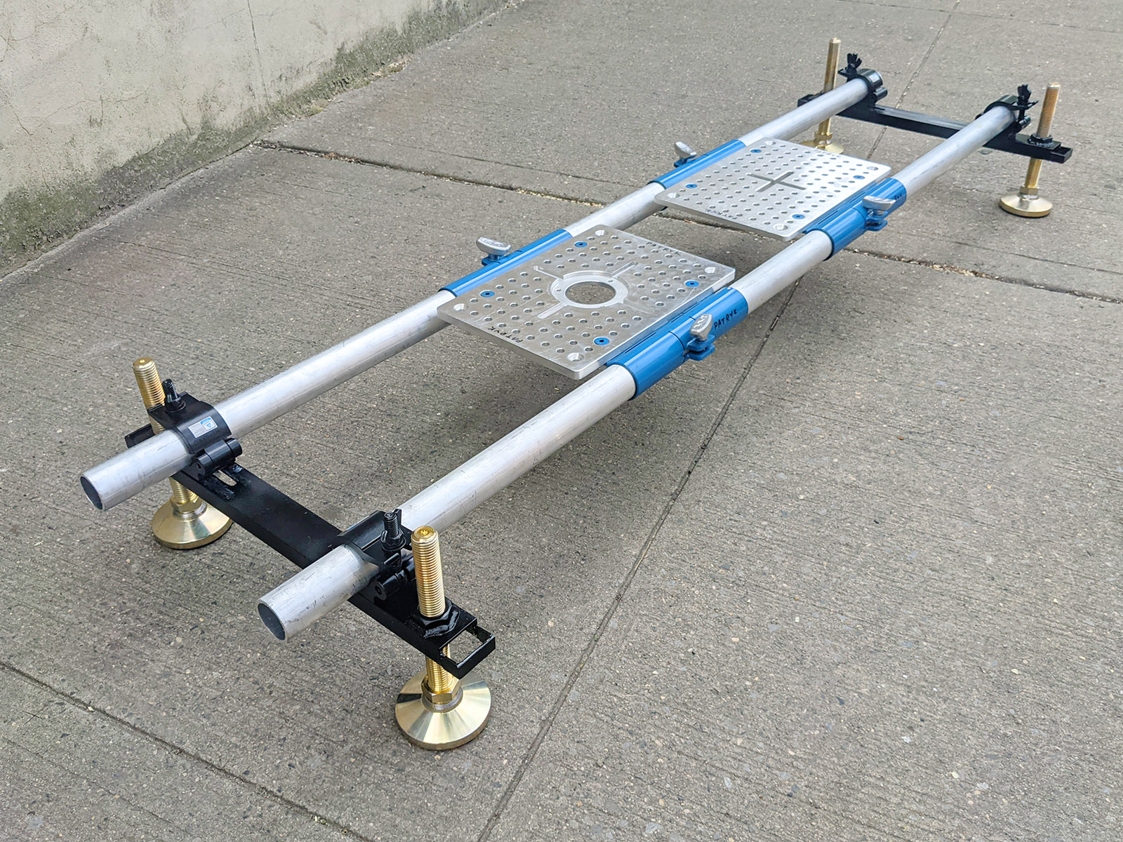 Deluxe Car Hood Mount Kit