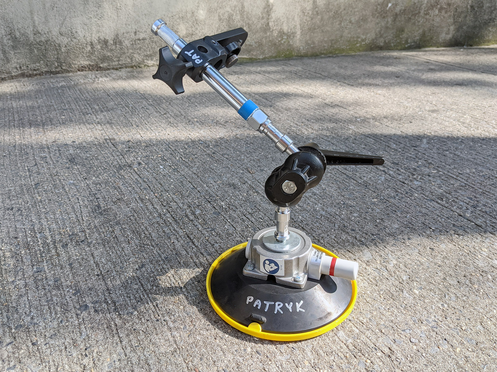 In-Car Windshield Camera Suction Cup Mount