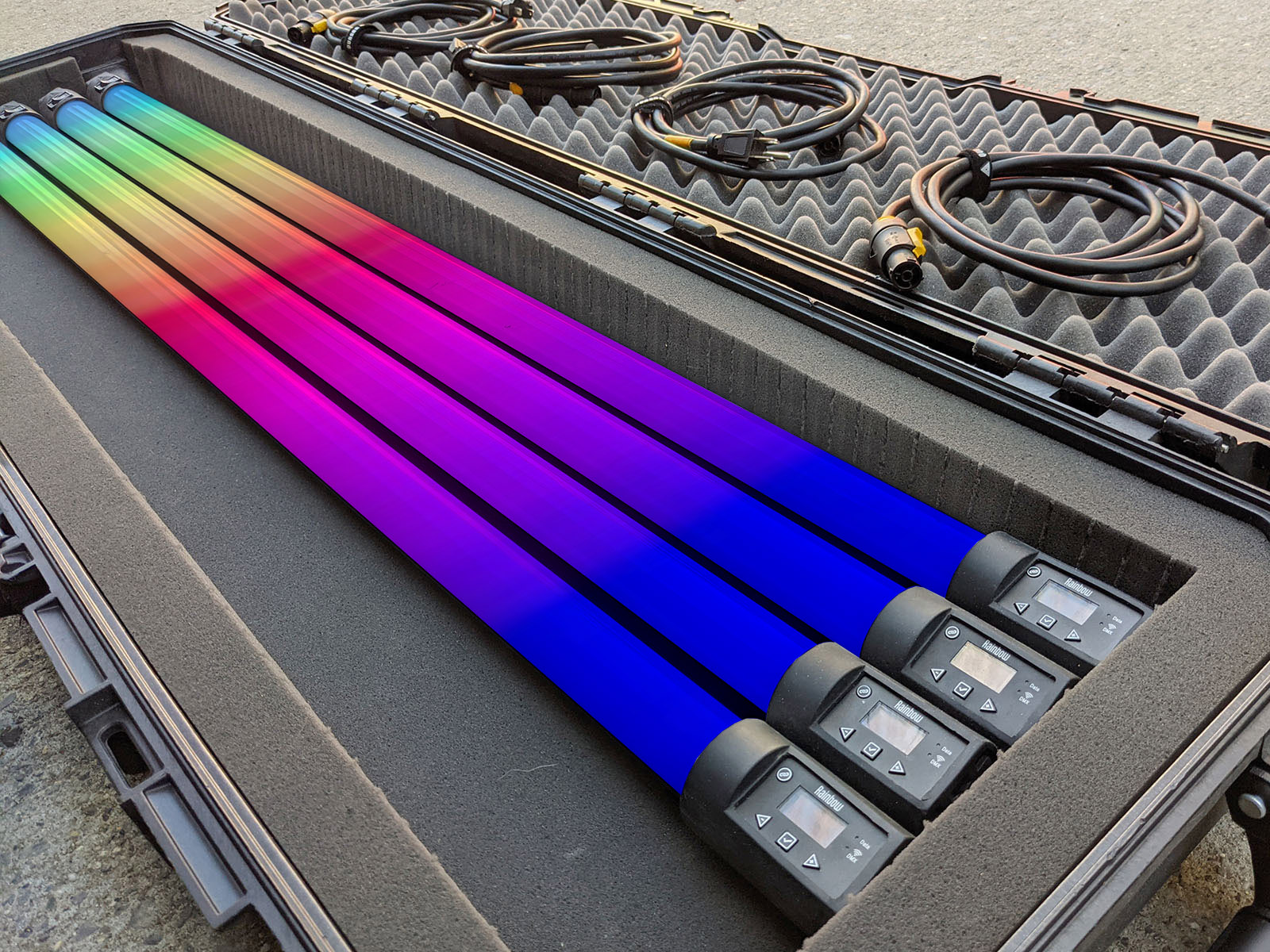 Quasar Science 4ft RGB Rainbow2 bulbs